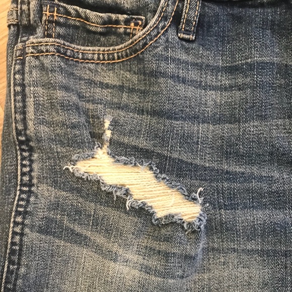 Hollister short-shorts distressed bandana cut out - Picture 4 of 5